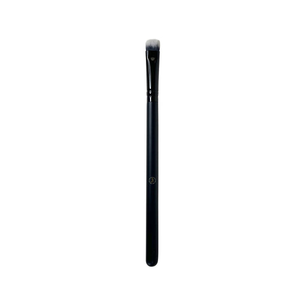 Achieve flawless eyeshadow with our premium Packing Eye Brush