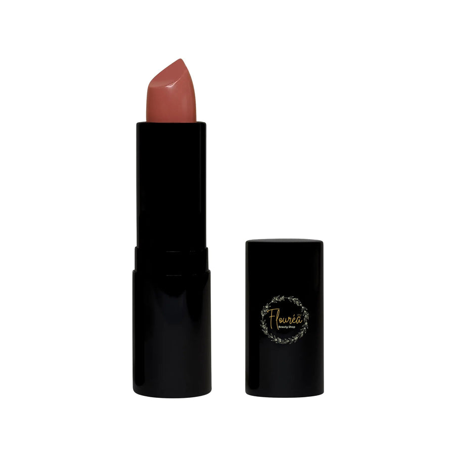 Luxury Matte Lipstick Collection: Vivid Lip Colors for Contemporary Elegance!